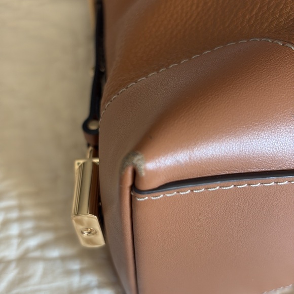 Michael Kors crossbody bag. - Picture 8 of 10